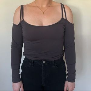Guess Off-the-shoulder Top